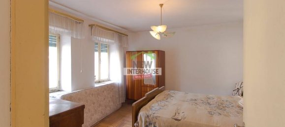 Дом с 6 спальнями в Удине, Италия № 323328 16