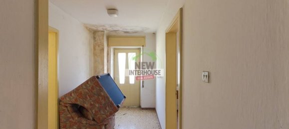 Дом с 6 спальнями в Удине, Италия № 323328 24