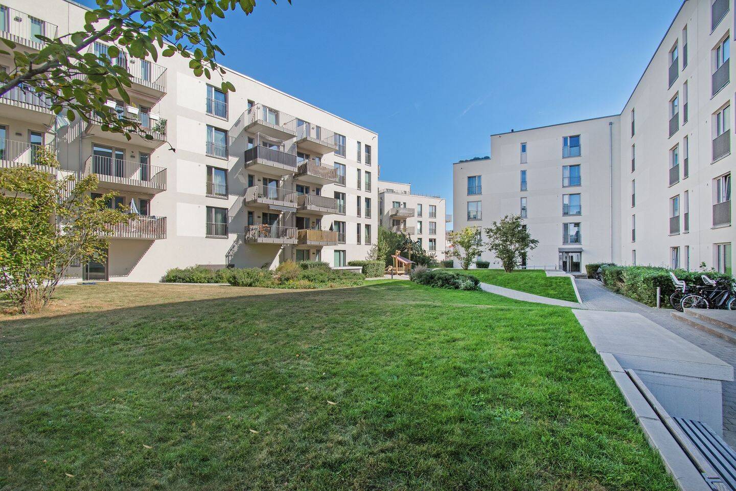 Apartamento de 3 dormitorios en Altona, Germany No. 291110