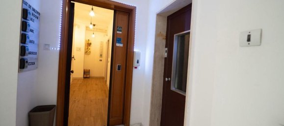 7-Zimmer Wohnung in Lecce, Italy, Nr. 277413 2