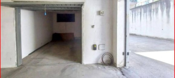 101m² Office in Casoria, Italy No. 371206 17