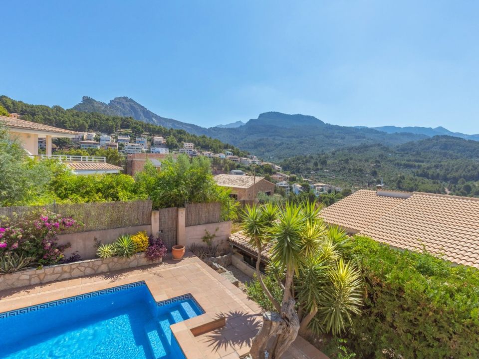 4 bedrooms Villa in Soller, Spain No. 271493