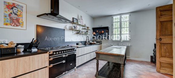 Вилла с 7 спальнями в Экс-ан-Прованс, Франция № 322534 10