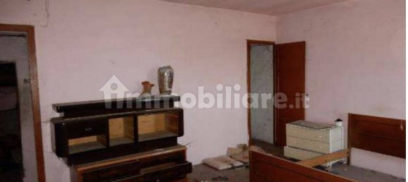 2 bedrooms House in Roncoferraro, Italy No. 341004 11