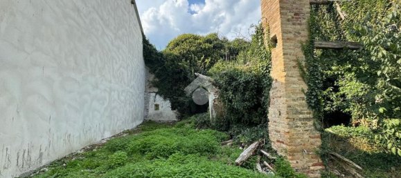 4 bedrooms House in Giavera del Montello, Italy No. 380742 4