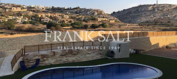 3 bedrooms Apartment in Bahar ic-Caghaq, Malta No. 9118 24