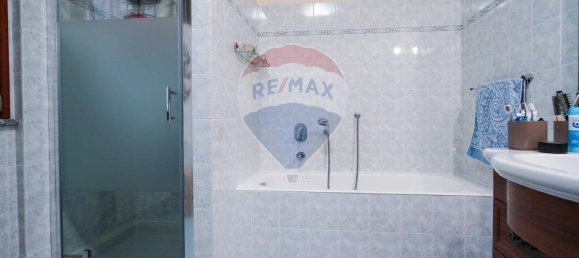 3-salle Appartement à Bonate Sotto, Italy No. 15065 54