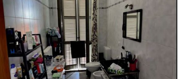 4-salle Appartement à Chieri, Italy No. 197942 92