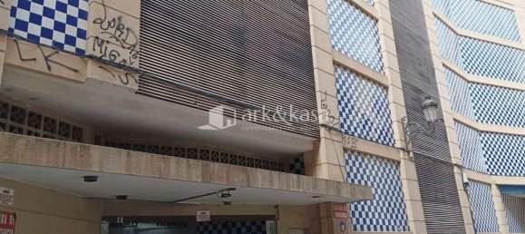 14m² Garage in Valencia, Spain No. 64525 17