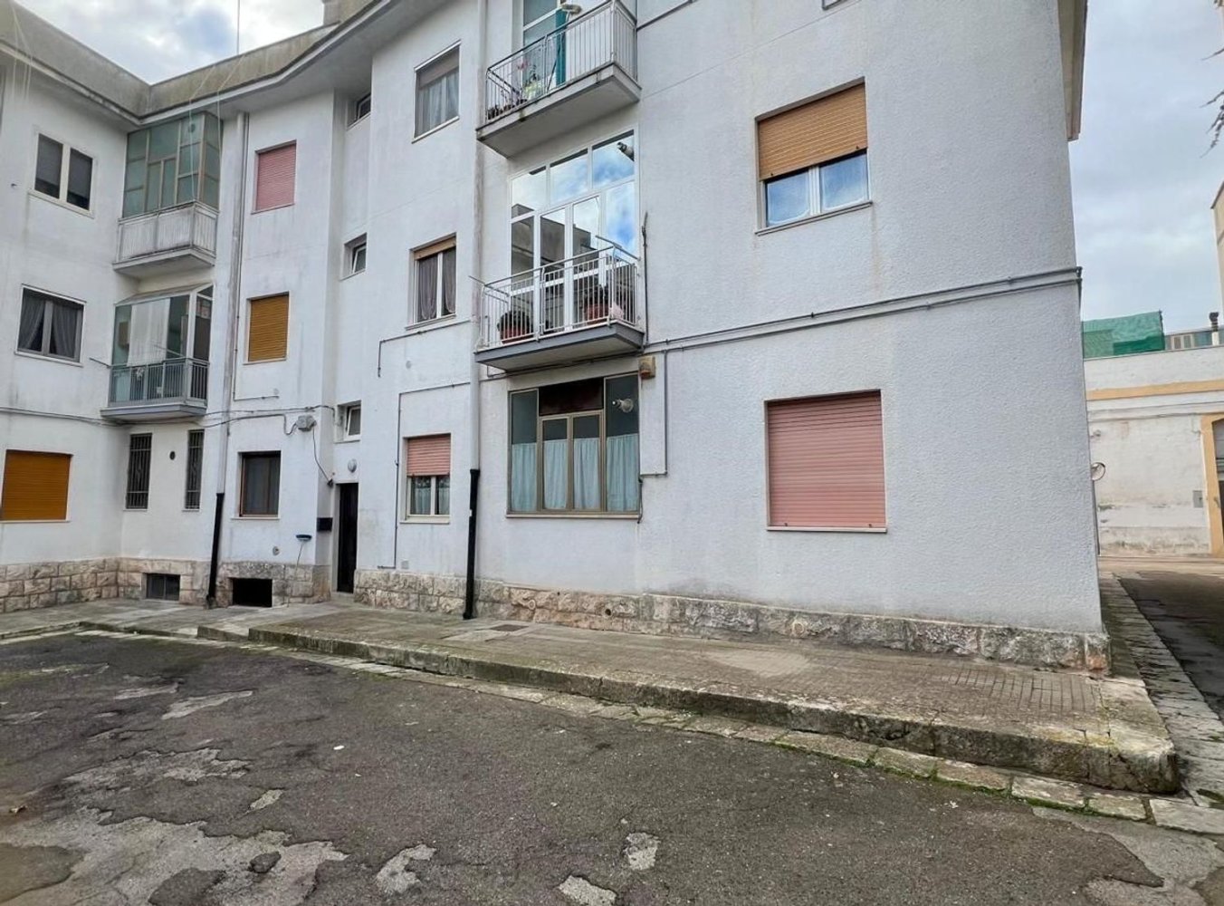 5 rooms Apartment in Ceglie Messapica, Italy No. 162266