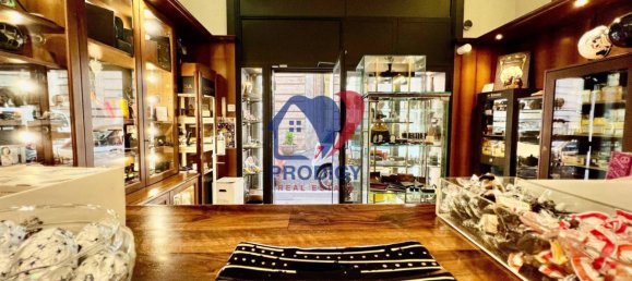 Propiedad comercial de 2 habitaciónes en Rome, Italy No. 77035 7