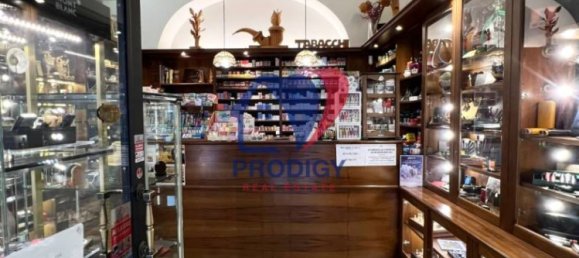 Propiedad comercial de 2 habitaciónes en Rome, Italy No. 77035 12