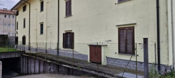 3 rooms Apartment in Arsago Seprio, Italy No. 5433 17