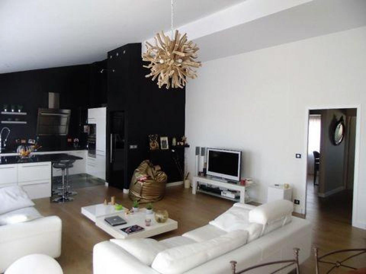 3 bedrooms Condo in Perpignan, France No. 32571