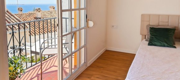 3 bedrooms Townhouse in Benalmadena, Spain No. 171883 10
