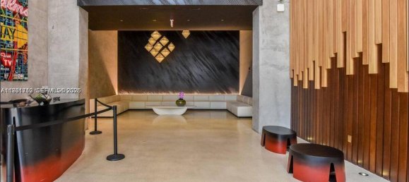 1 dormitorio propiedad comercial en alquiler en Miami, Miami-Dade, Florida, USA № 614322 2