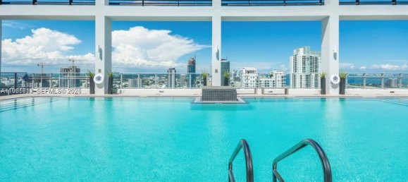 1 dormitorio propiedad comercial en alquiler en Miami, Miami-Dade, Florida, USA № 614322 27