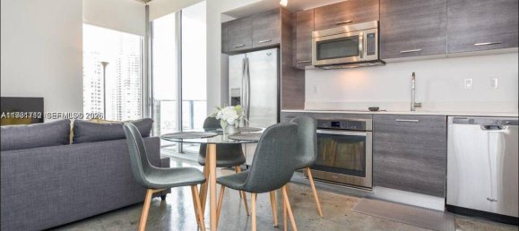 1 dormitorio propiedad comercial en alquiler en Miami, Miami-Dade, Florida, USA № 614322 13