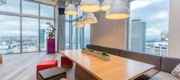1 dormitorio propiedad comercial en alquiler en Miami, Miami-Dade, Florida, USA № 614322 8