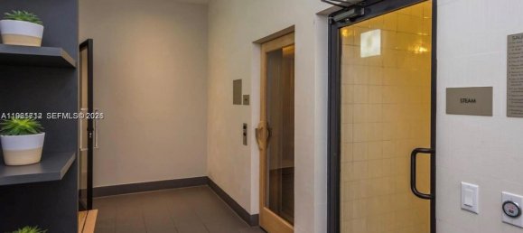 1 dormitorio propiedad comercial en alquiler en Miami, Miami-Dade, Florida, USA № 614322 6