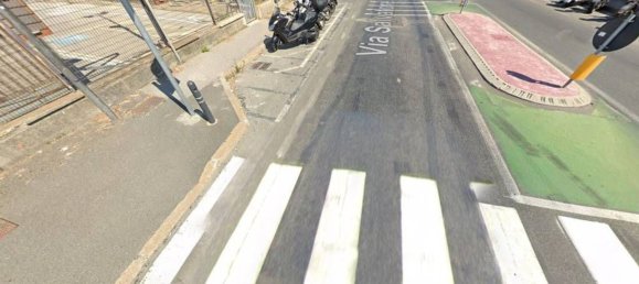 92m² Office in Livorno, Italy No. 328399 8