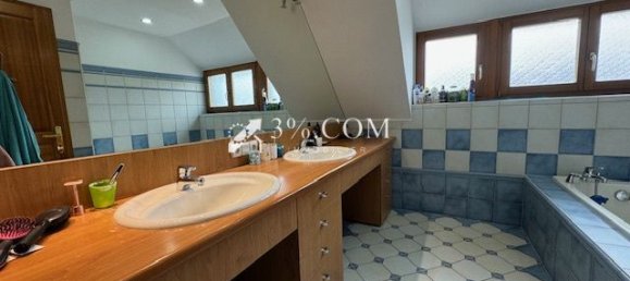 Casa de 7 dormitorios en Hochfelden, France No. 228621 6