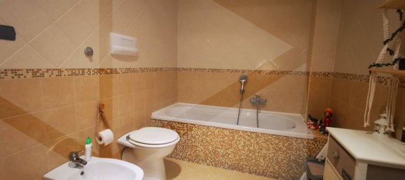 3 rooms Apartment in Messina, Italy No. 20978 17