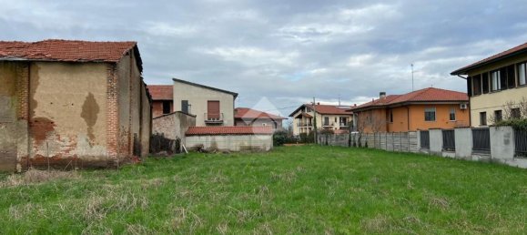 800m² Land in Corbetta, Italy No. 85694 16