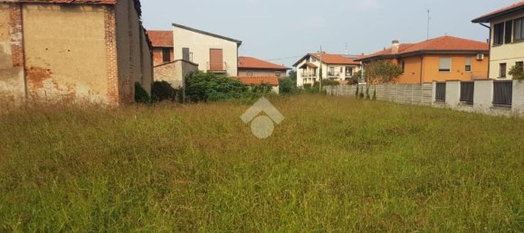 800m² Land in Corbetta, Italy No. 85694 2