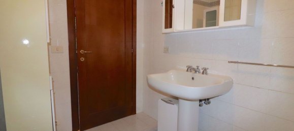 3 rooms Apartment in Monteriggioni, Italy No. 128323 9