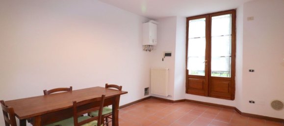 3 rooms Apartment in Monteriggioni, Italy No. 128323 2