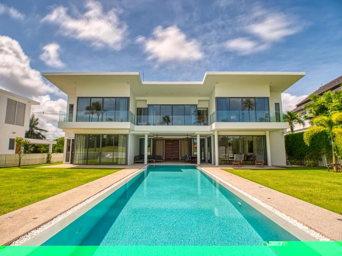 4 Schlafzimmer Villa in Phuket, Thailand, Nr. 79755