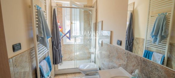 Apartamento de 2 habitaciónes en Bordighera, Italy No. 167719 10