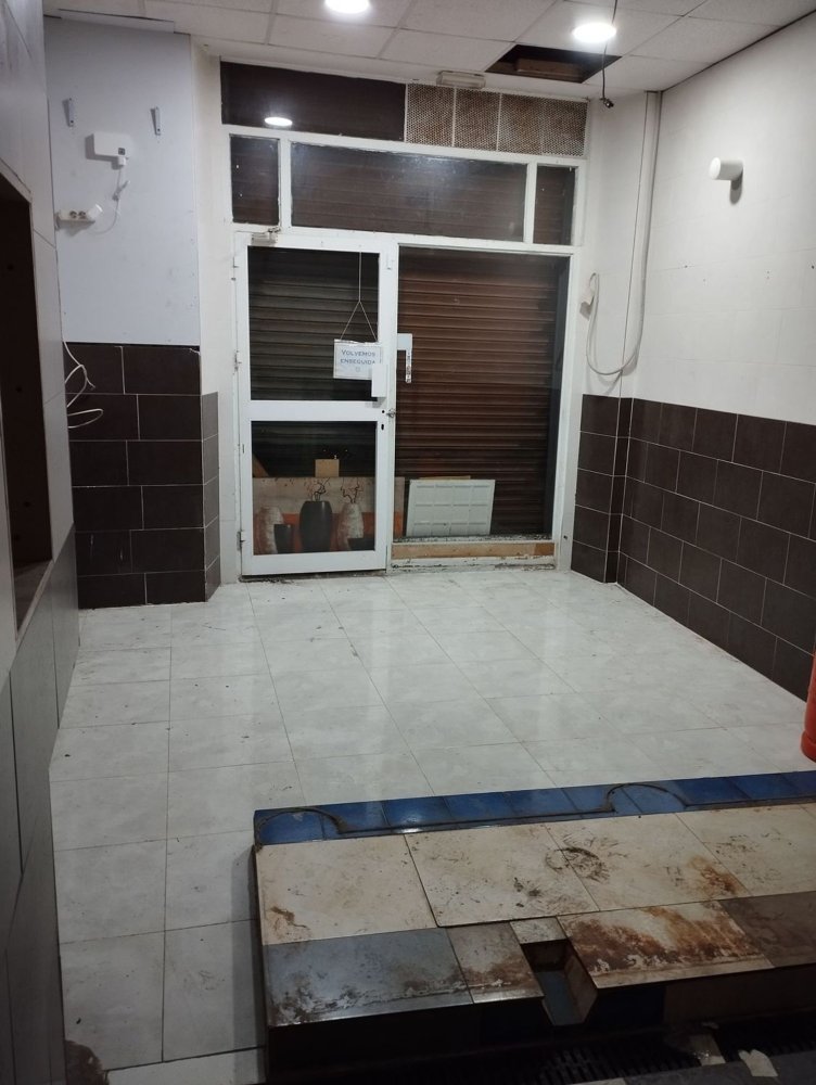 Gewerbliche Immobilie in Ciutat Vella, Spain 119m², Nr. 190420