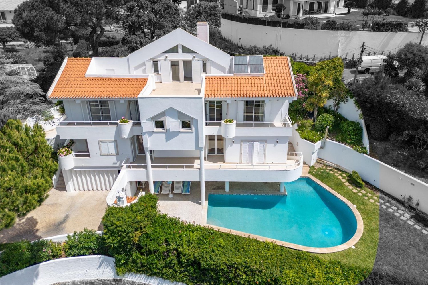 4 bedrooms House in Oeiras, Portugal No. 97706