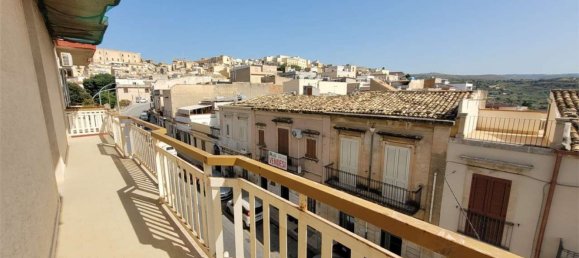 5-Zimmer Wohnung in Noto, Italy, Nr. 47306 2