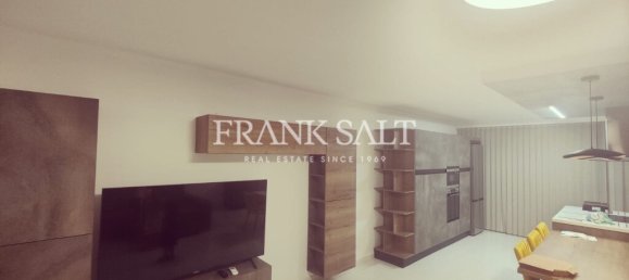 3 Schlafzimmer Wohnung in Victoria, Malta, Nr. 6076 3