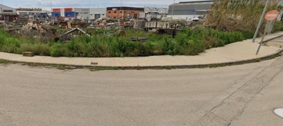 Terreno en La Pobla de Farnals, Spain No. 124041 3