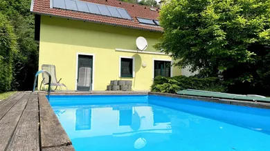 Moradia em banda de 4 divisões em Hinterbruhl, Austria N.º 128978