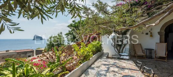 3 rooms Villa in Lipari, Italy No. 128546 10