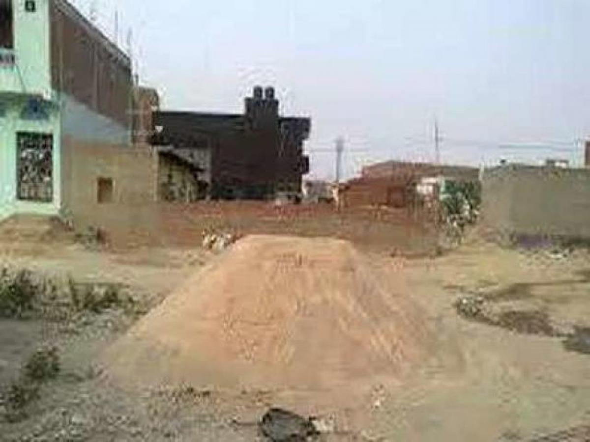 Terrain à Noida, India No. 66250