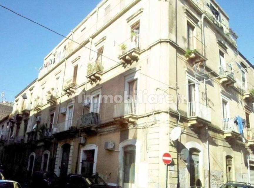 Apartamento de 1 dormitorio en Catania, Italy No. 109513