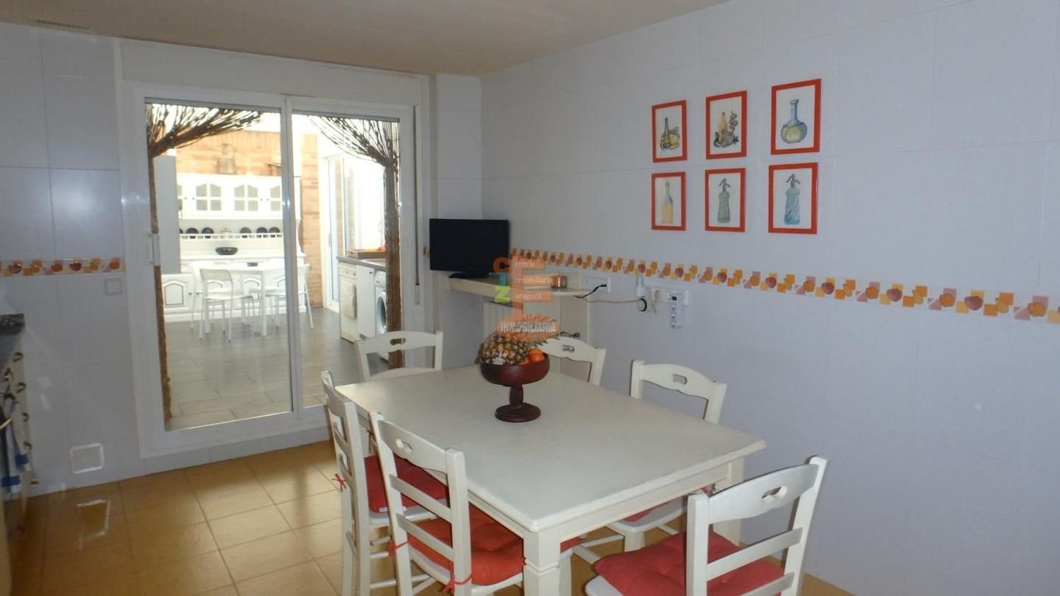 6 bedrooms Townhouse in Cuarte de Huerva, Spain No. 273325