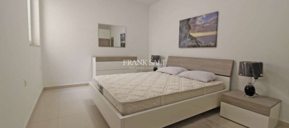Apartamento T1 em Gzira, Malta N.º 4501 4