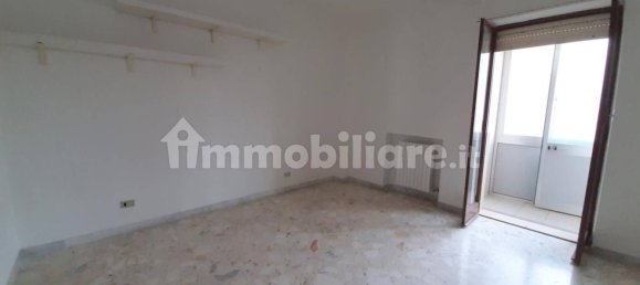 2 Schlafzimmer Wohnung in Taranto, Italy, Nr. 41954 7