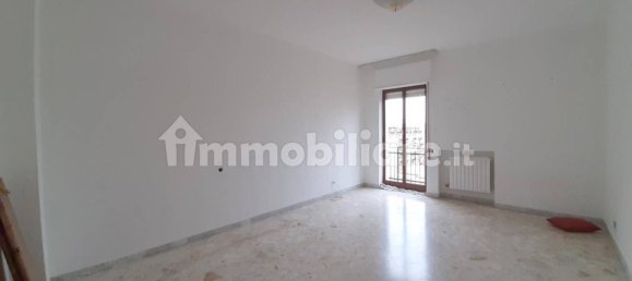 2 Schlafzimmer Wohnung in Taranto, Italy, Nr. 41954 2