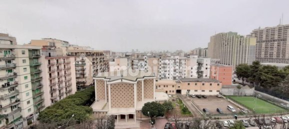 2 Schlafzimmer Wohnung in Taranto, Italy, Nr. 41954 12