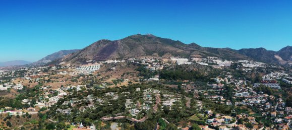 4 bedrooms Villa in Benalmadena Pueblo, Spain No. 4598 8