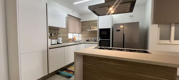 Квартира с 2 спальнями в Санта-Венера, Мальта № 10593 9