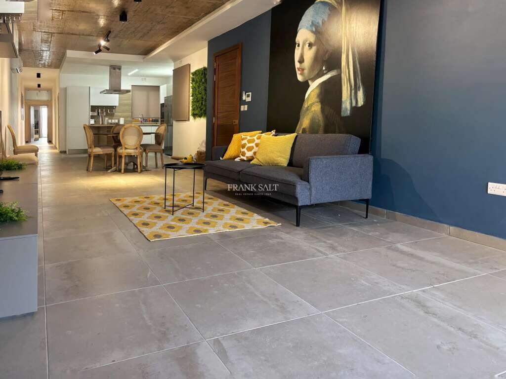 Квартира с 2 спальнями в Санта-Венера, Мальта № 10593